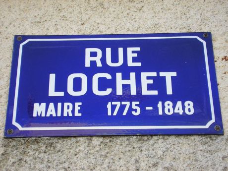 Plaque de rue en hommage à Jean-Pierre Lochet du Chainet, maire d'Épernay de 1795 à 1798.